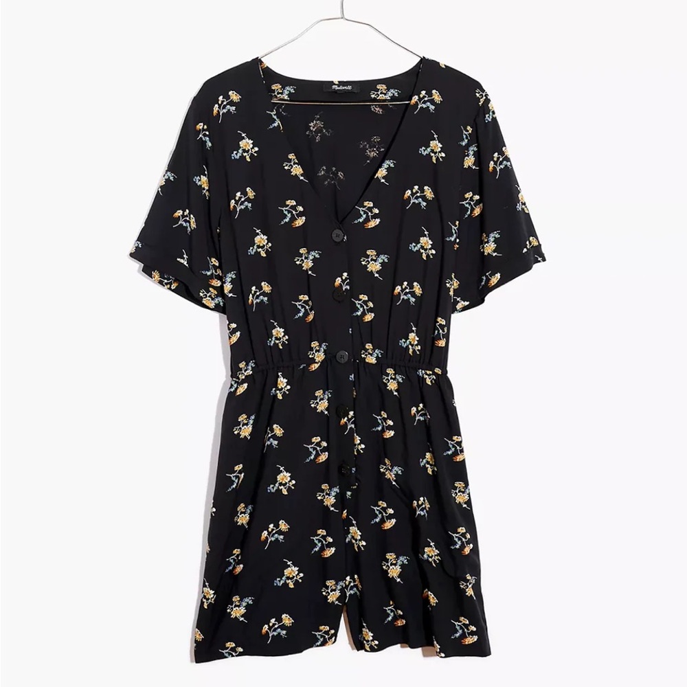 Madewell Button-Front Day Romper in Daisies